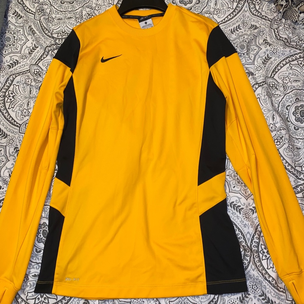 Nike long sleeve